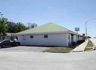 Avon Park, FL Storefront Retail/Office - 746-750 Us Highway 27 N Avon Park, FL Storefront Retail/Office - 746-750 Us Highway 27 N