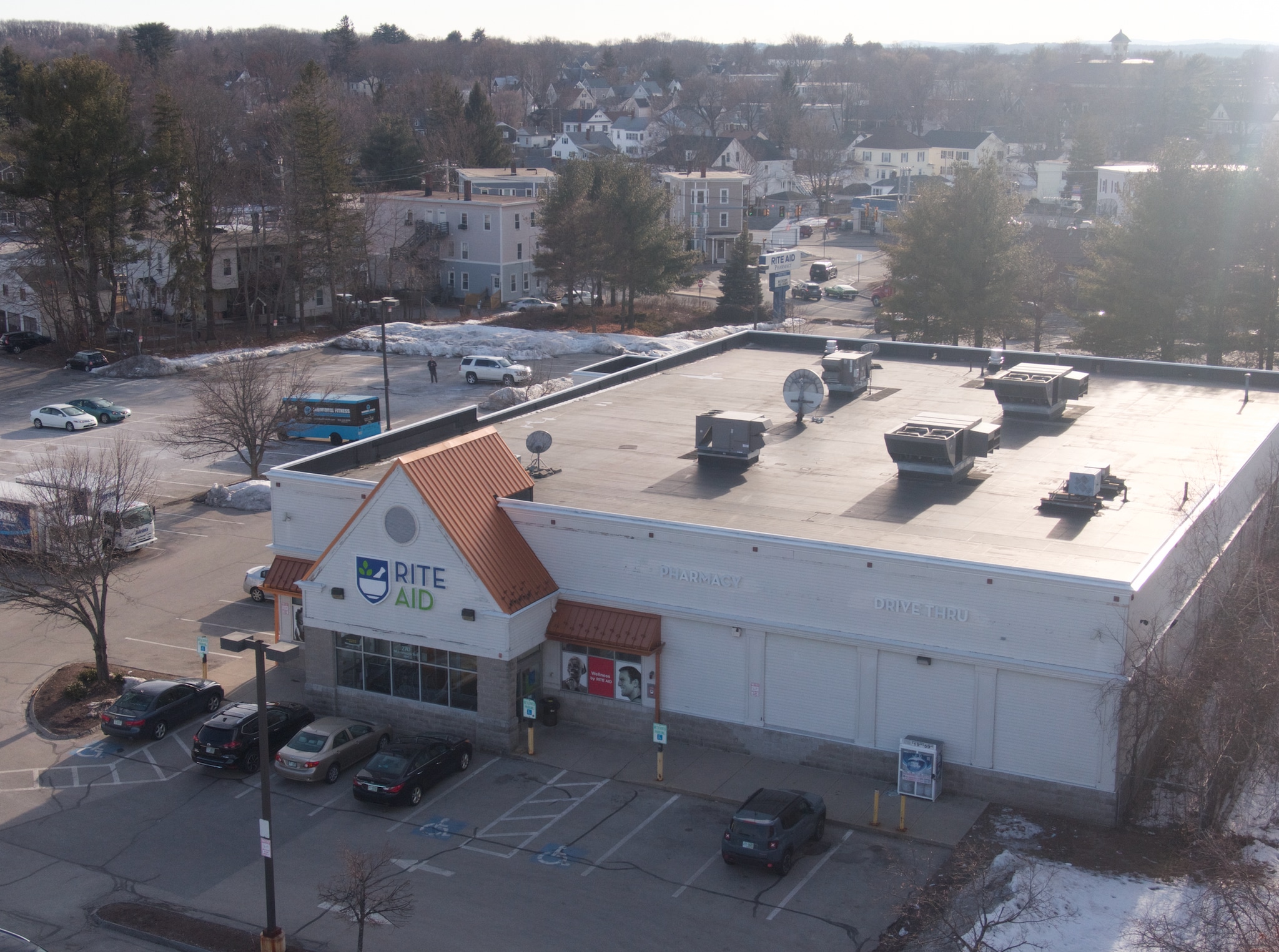 270 Mammoth Rd, Manchester, NH for Rent