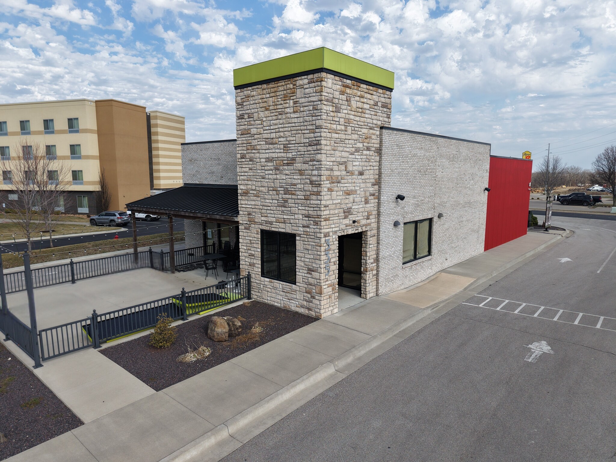 335 E Russell Ave, Warrensburg, MO for Sale