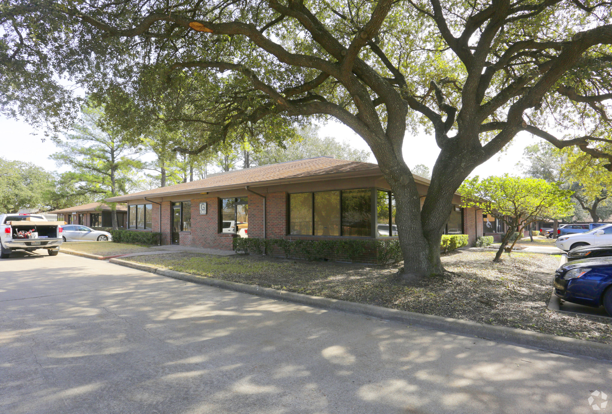 7135 W Tidwell Rd, Houston, TX for Rent