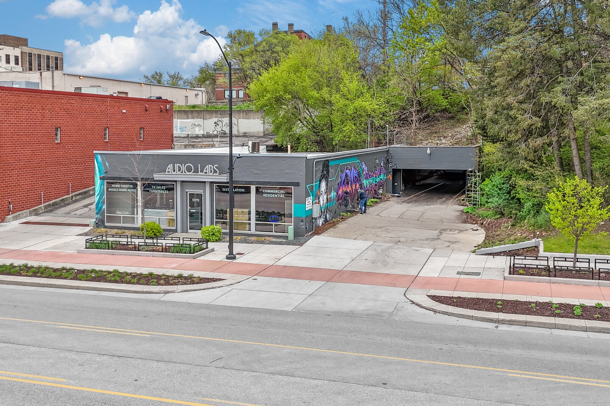 2212 Ingersoll Ave, Des Moines, IA for Sale