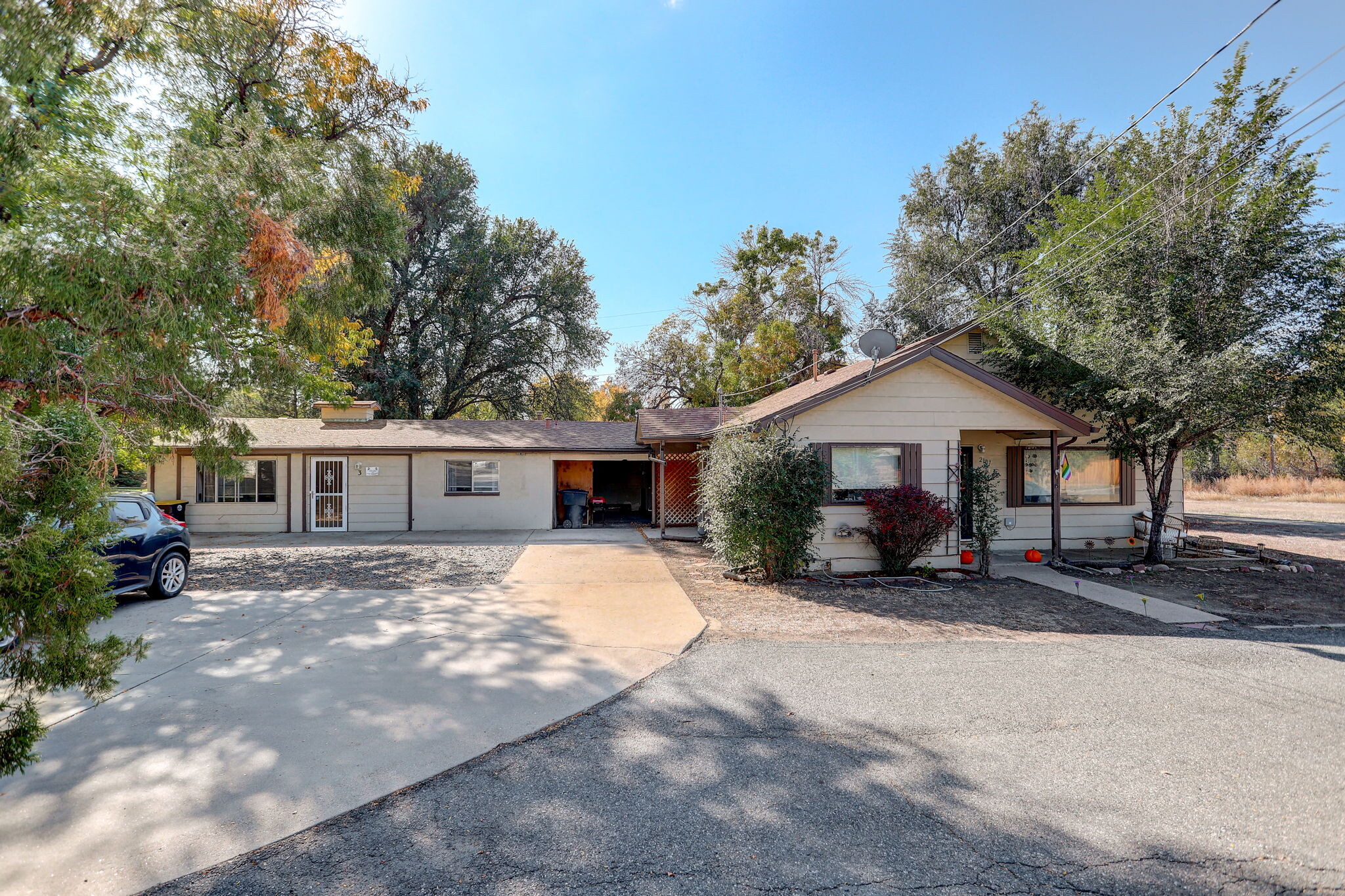 2107 3rd Ave, Longmont, CO for Sale