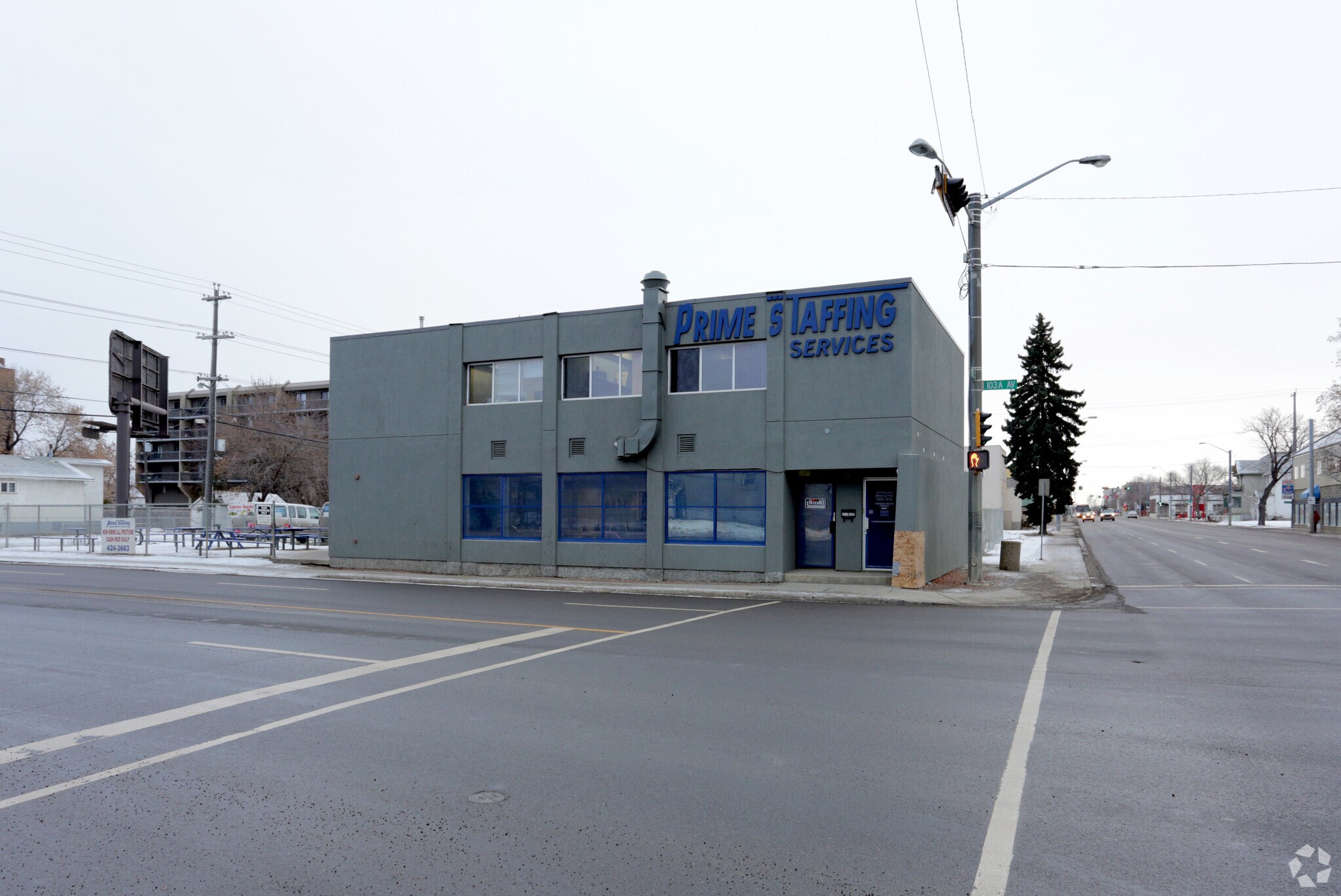 10335 95th St NW, Edmonton, AB for Rent