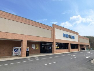 1202 US Highway 158 Bus W