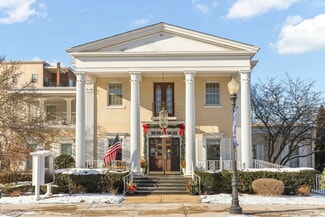 Downers Grove, IL Retail - 4920 Main St