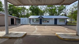 Ola, AR Restaurant - 108 Scenic 7 N Hwy