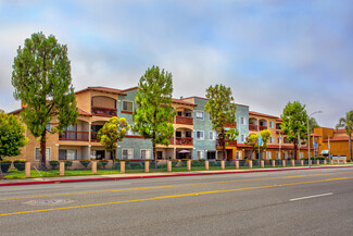 Huntington Beach, CA Apartments - 16171 Springdale St