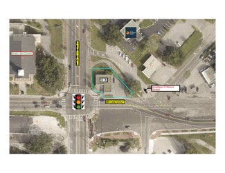 Oviedo, FL Retail - 19 E Broadway St