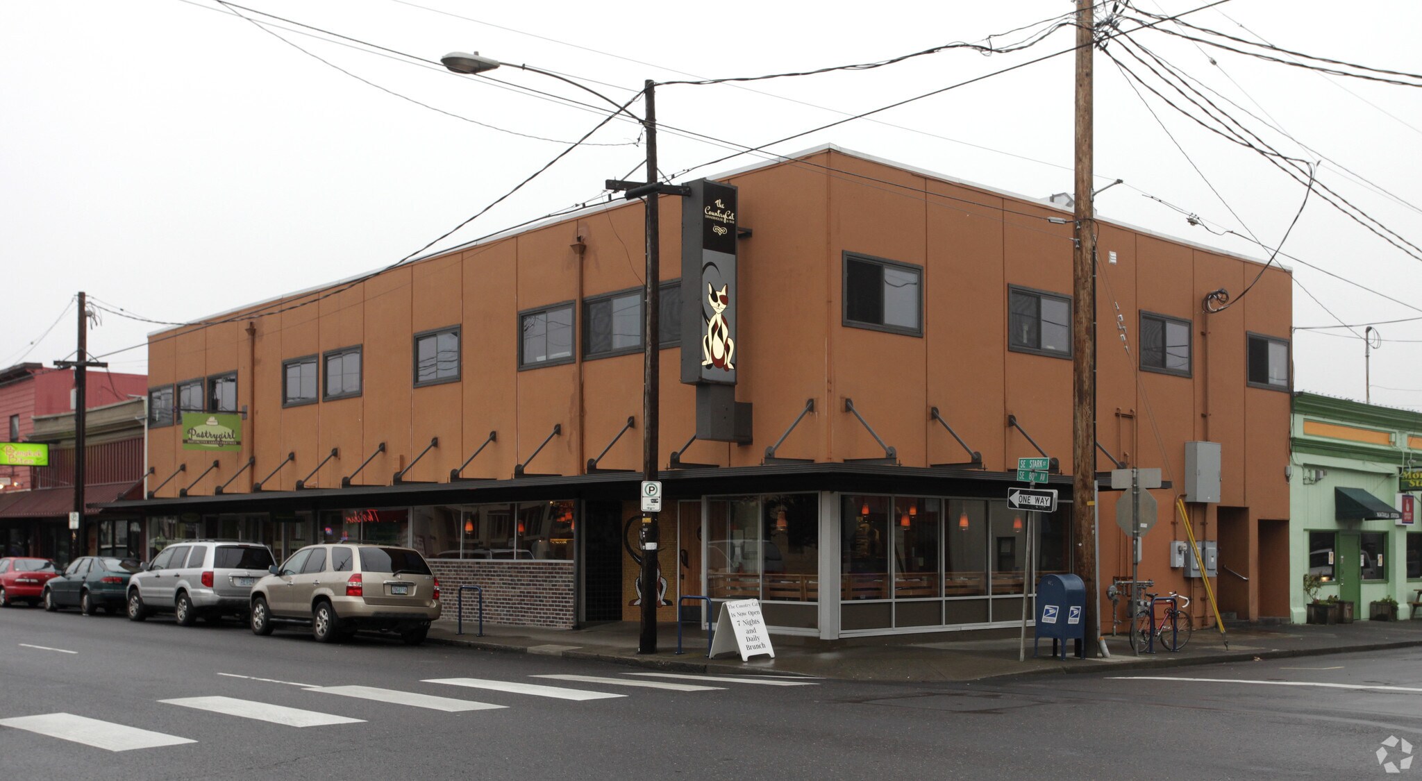 7919-7937 SE Stark St, Portland, OR for Rent