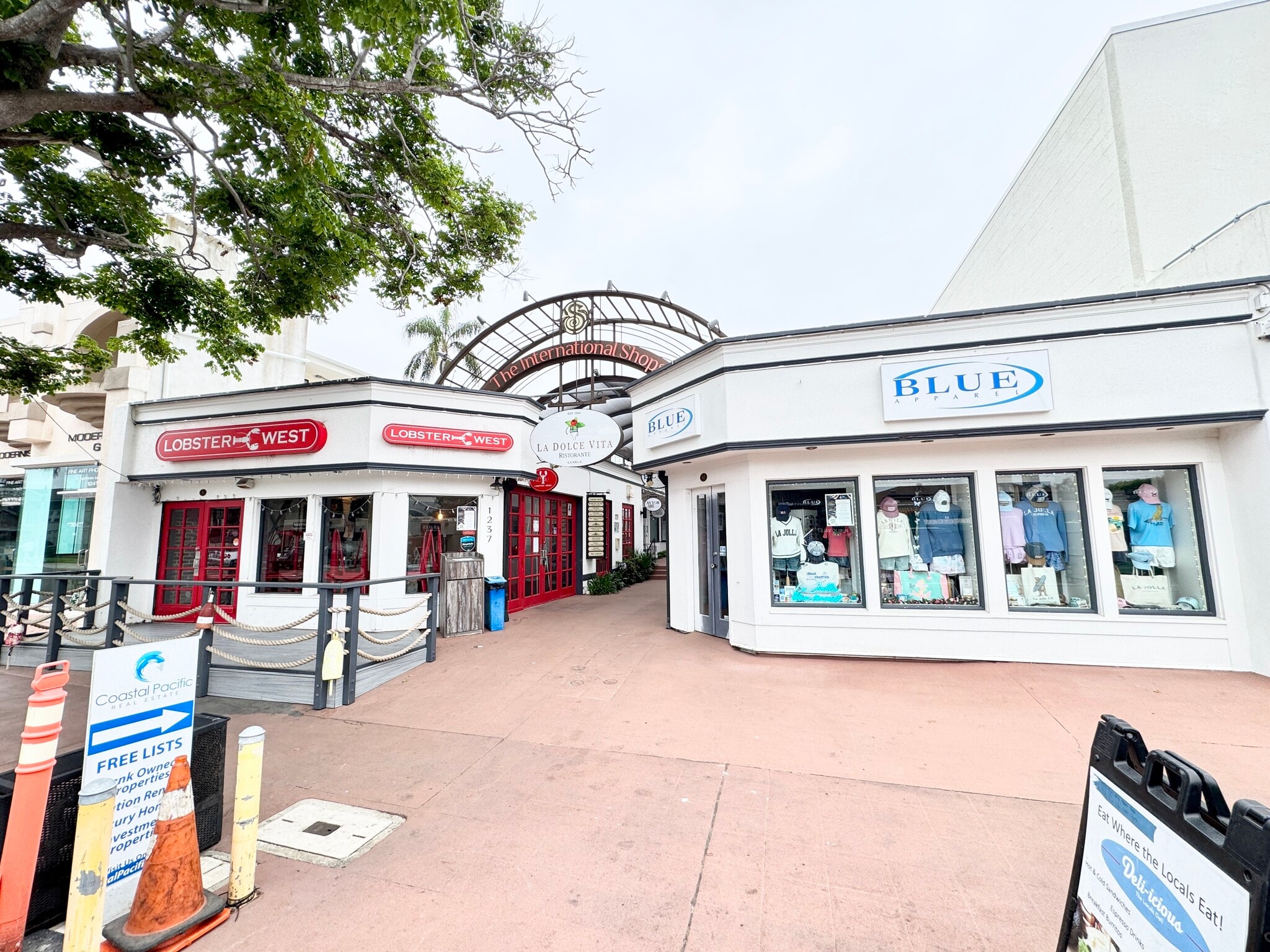 1237 Prospect St, La Jolla, CA for Rent
