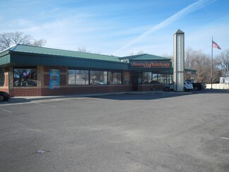 Newton, KS Retail - 1001 N Main St