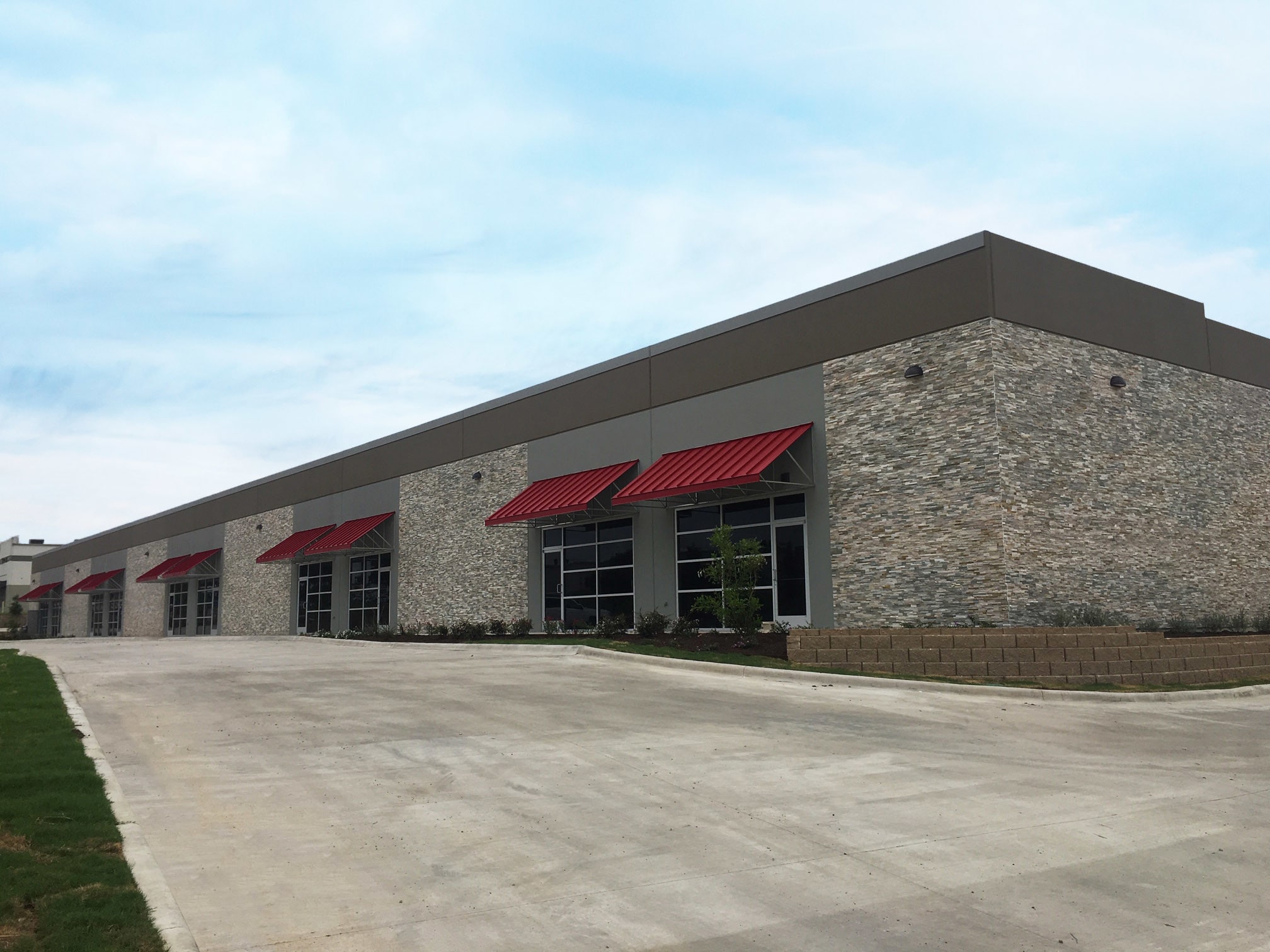 1740 Universal City Blvd, Universal City, TX for Rent