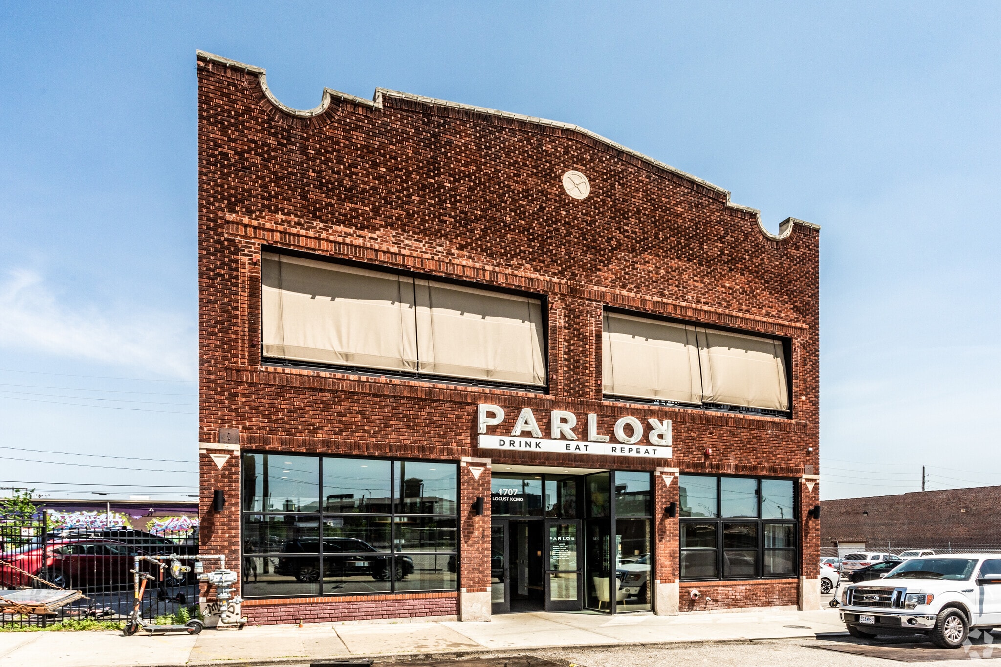 1707 Locust St, Kansas City, MO for Sale