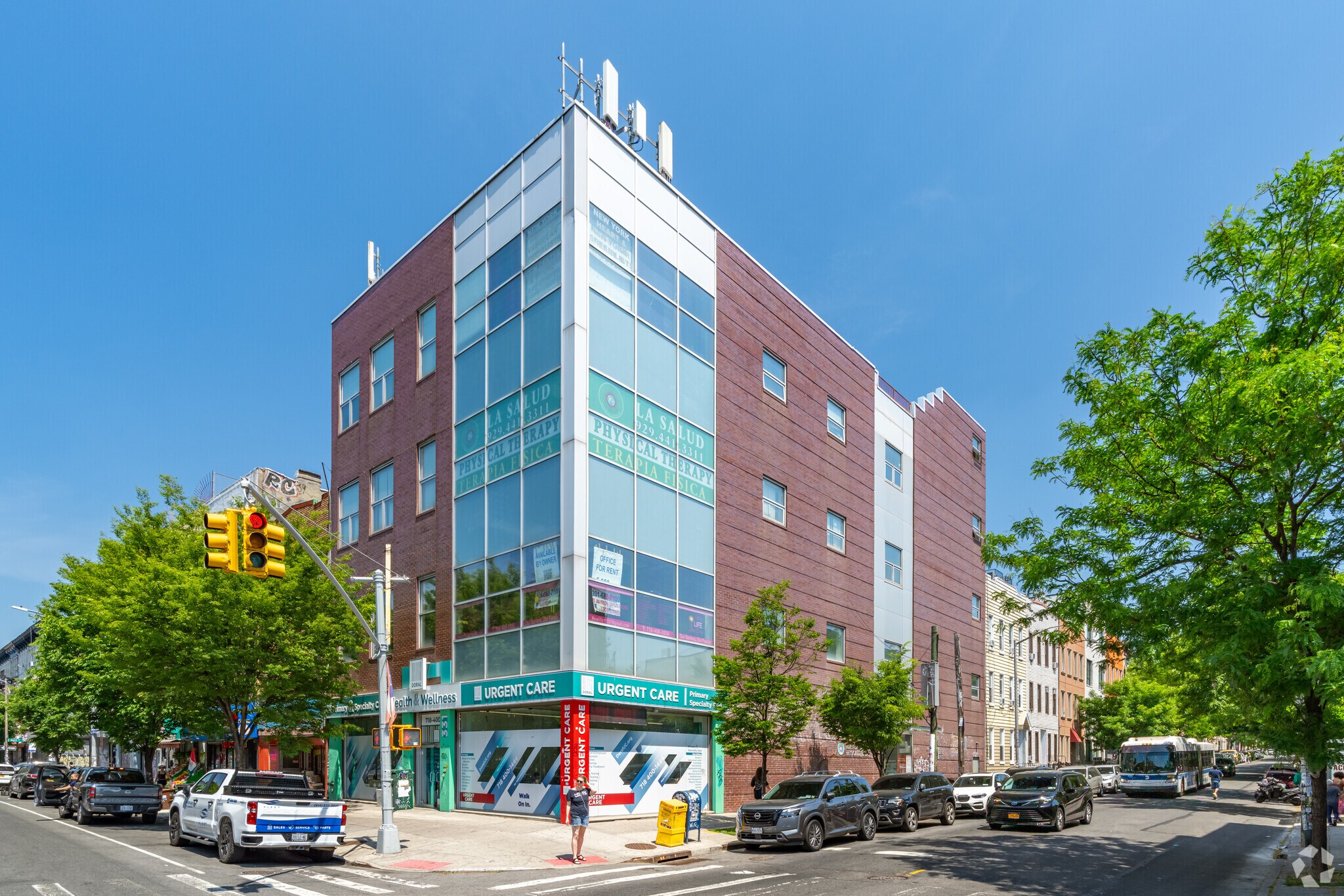 331 Knickerbocker Ave, Brooklyn, NY for Rent