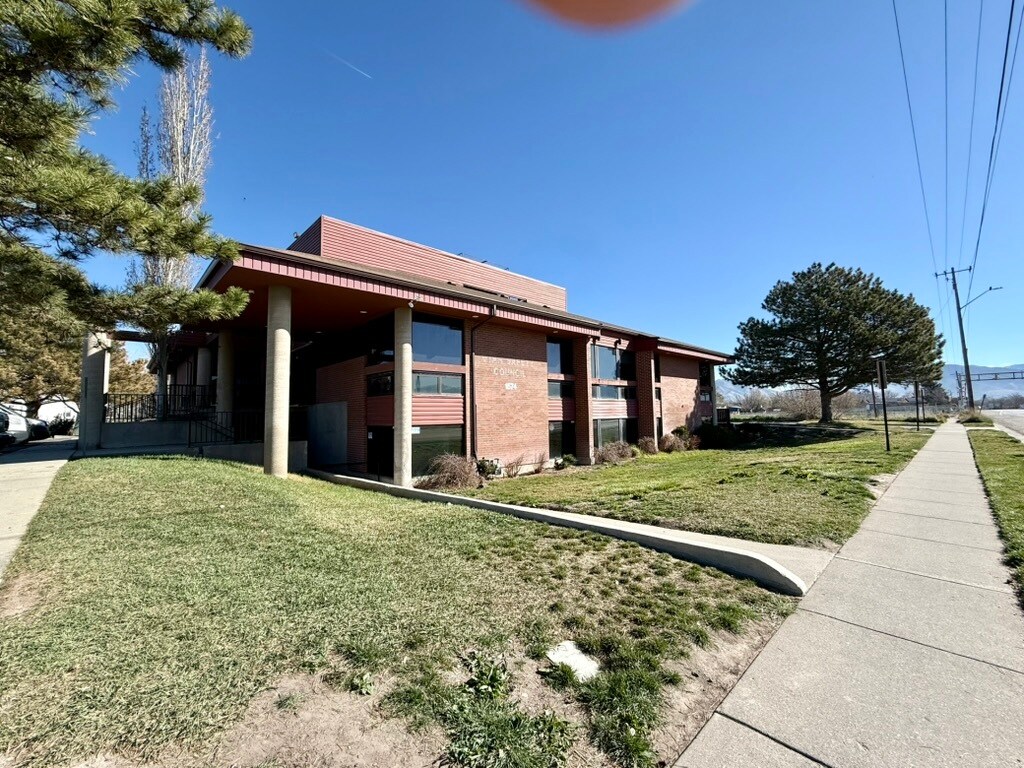 1574 W 1700 S, Salt Lake City, UT for Sale