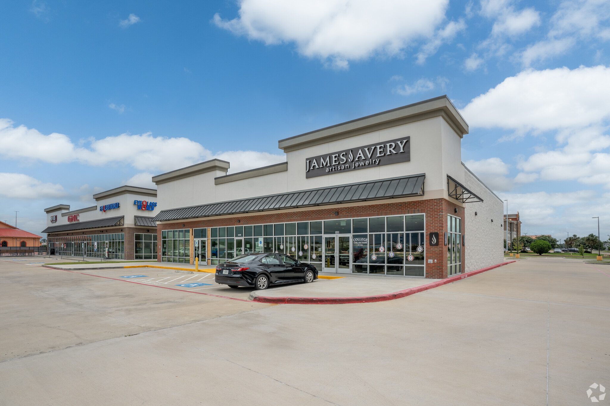 8450 Memorial Blvd, Port Arthur, TX for Rent