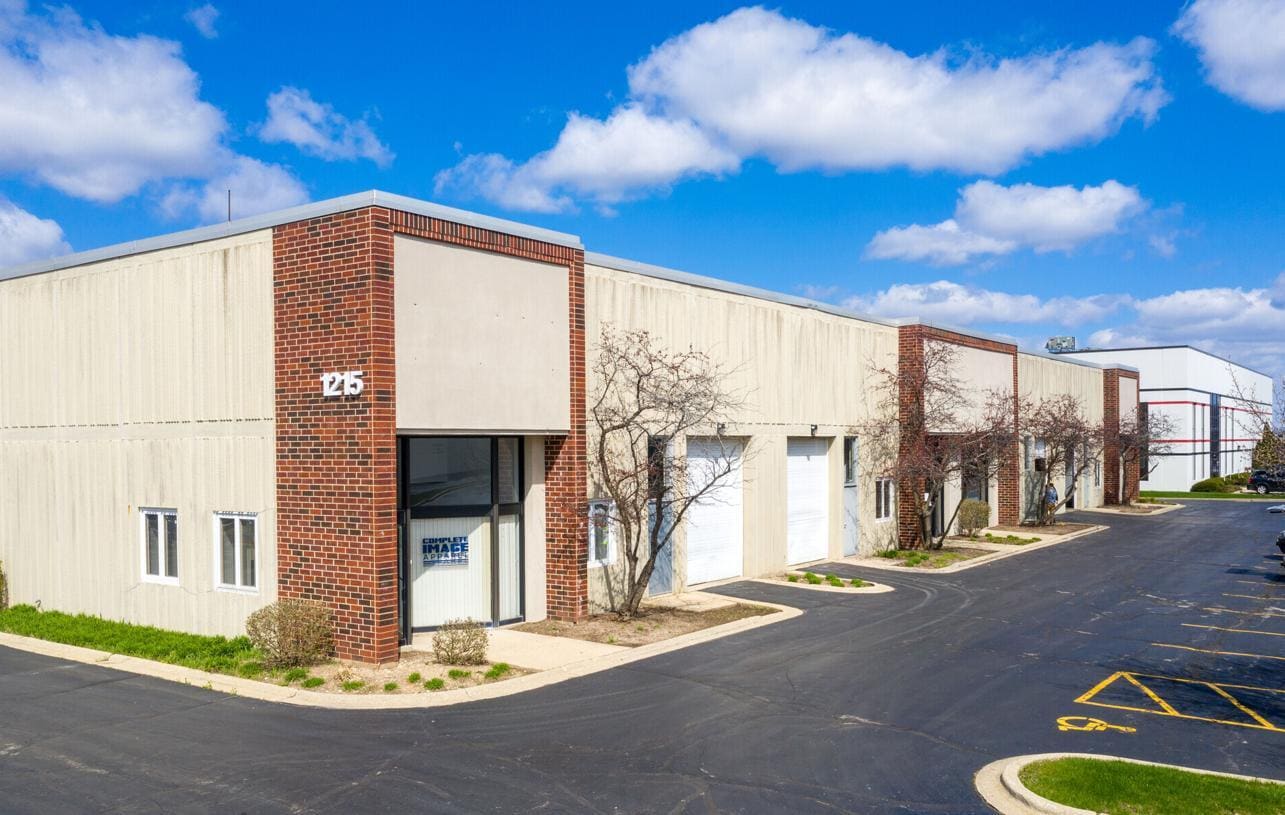 1215 Karl Ct, Wauconda, IL for Rent