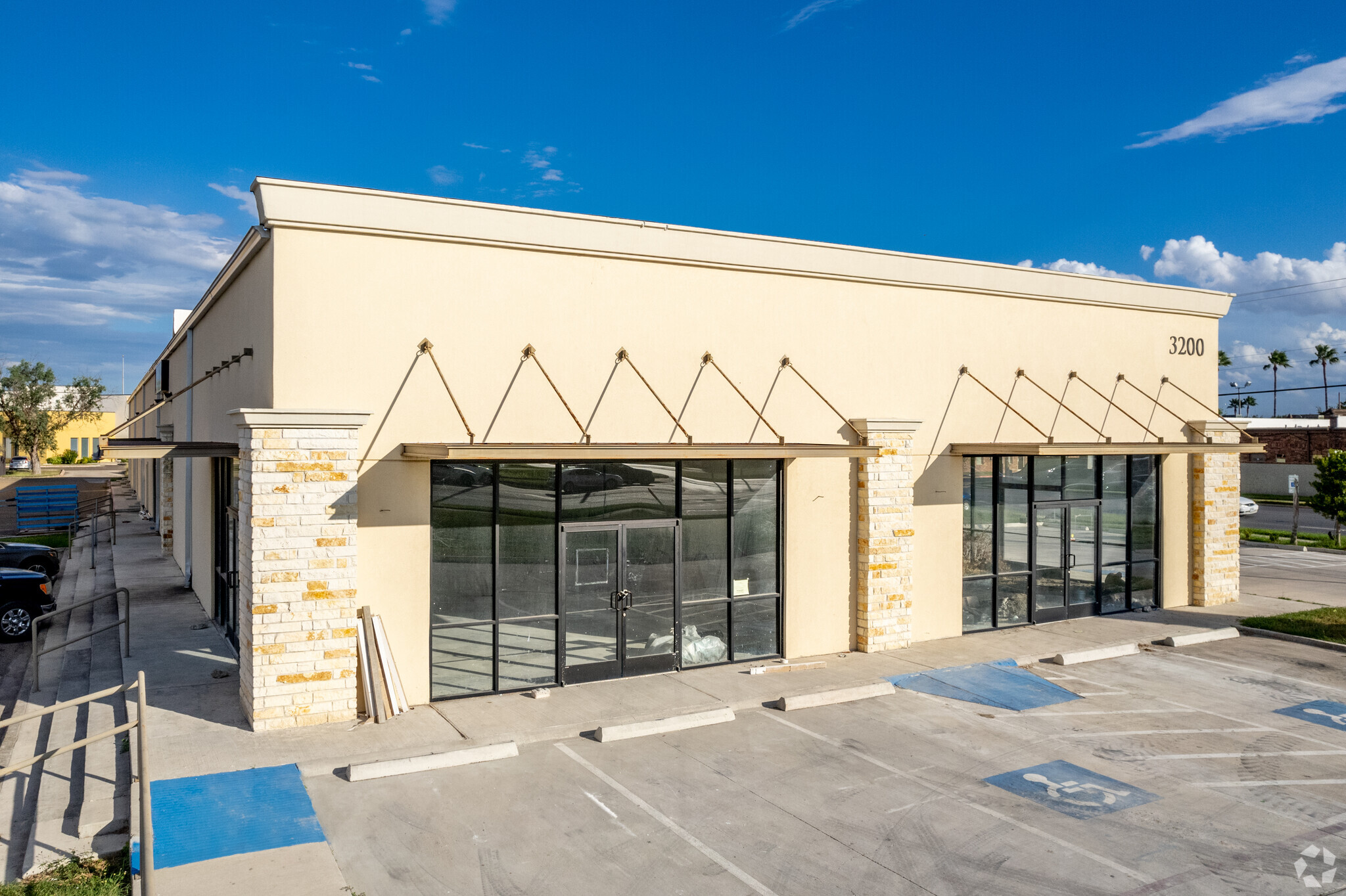 3200 N McColl Rd, McAllen, TX for Rent