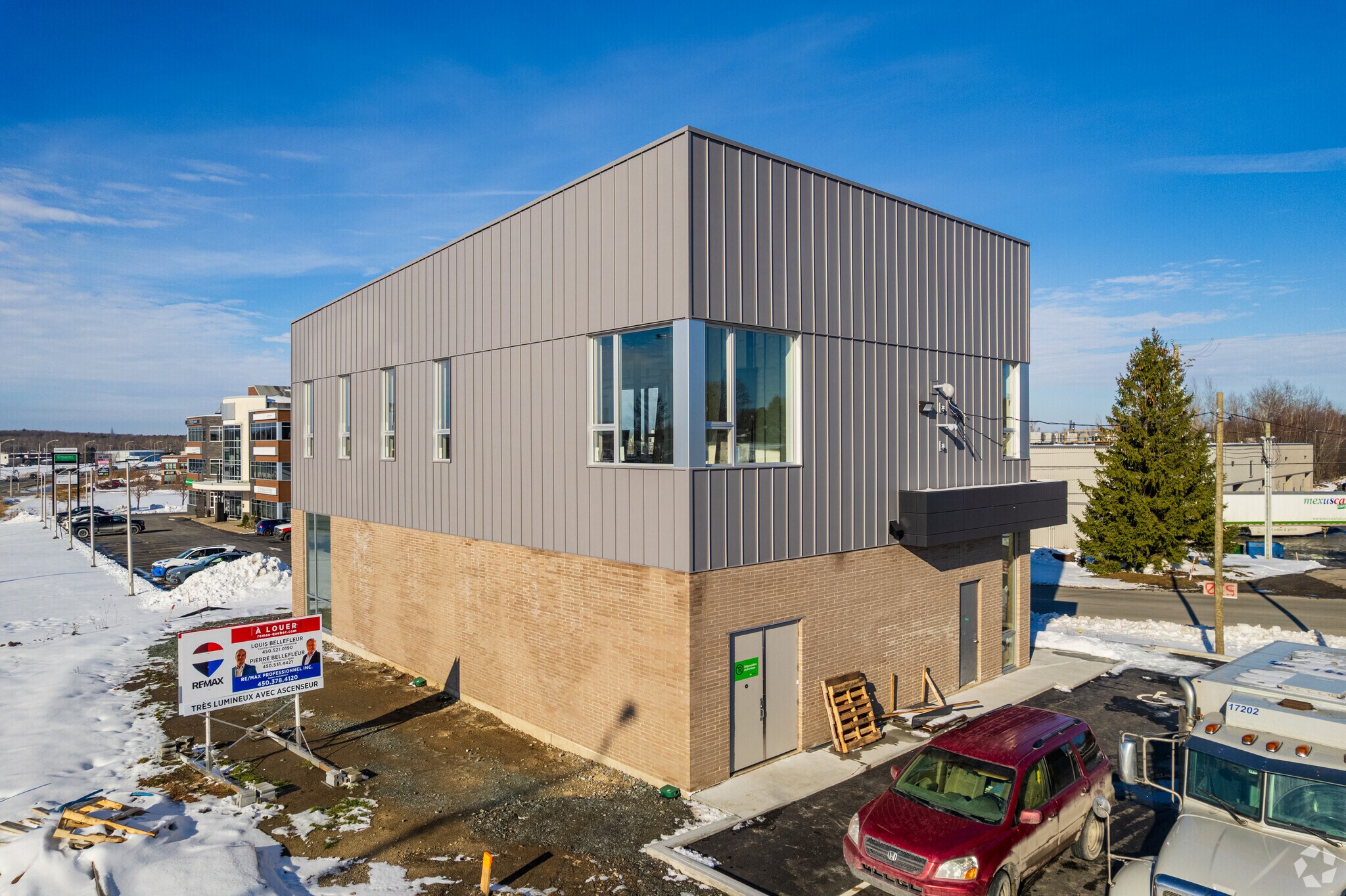 135 Rue De Sherbrooke, Cowansville, QC for Rent