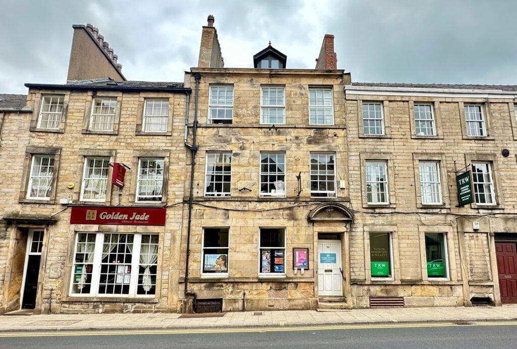 93 King St, Lancaster, LAN for Sale