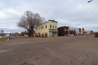 601-611 Main St E