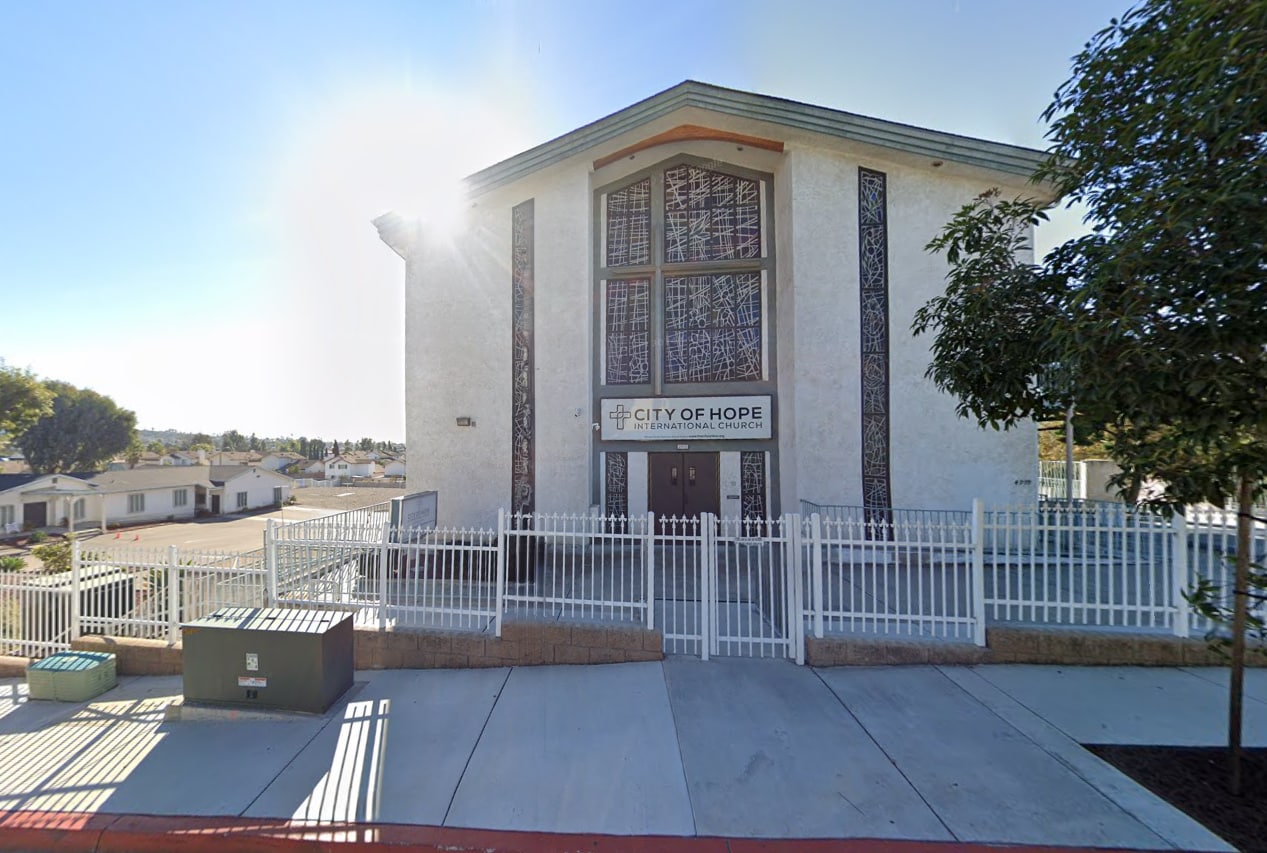 4999 Holly Dr, San Diego, CA for Rent
