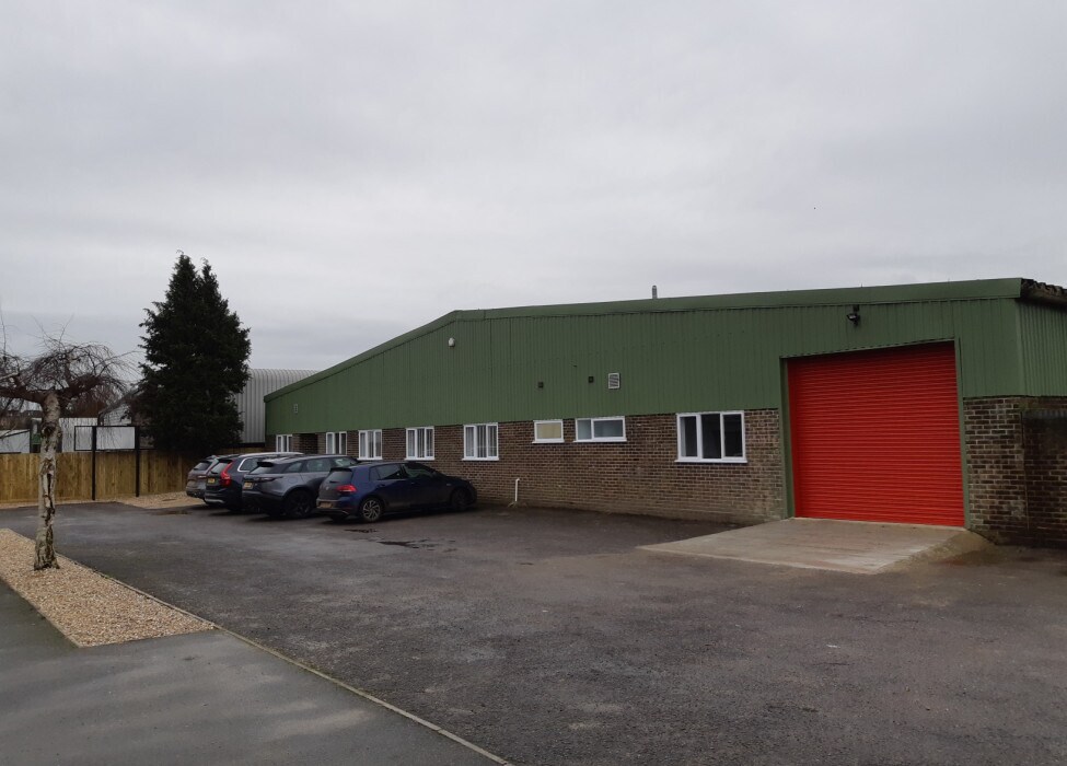 19A-19C Sea King Rd, Yeovil, SOM for Rent