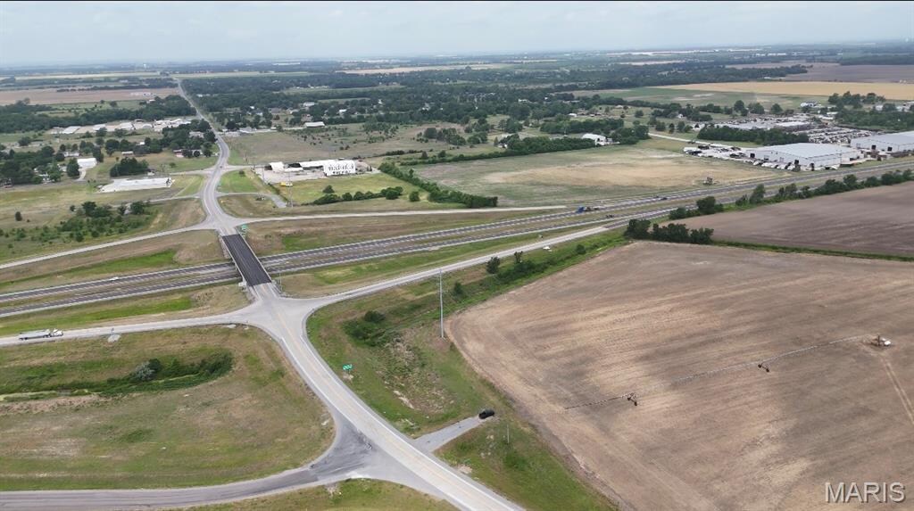 2338 S Acres Dr, Sikeston, MO for Sale