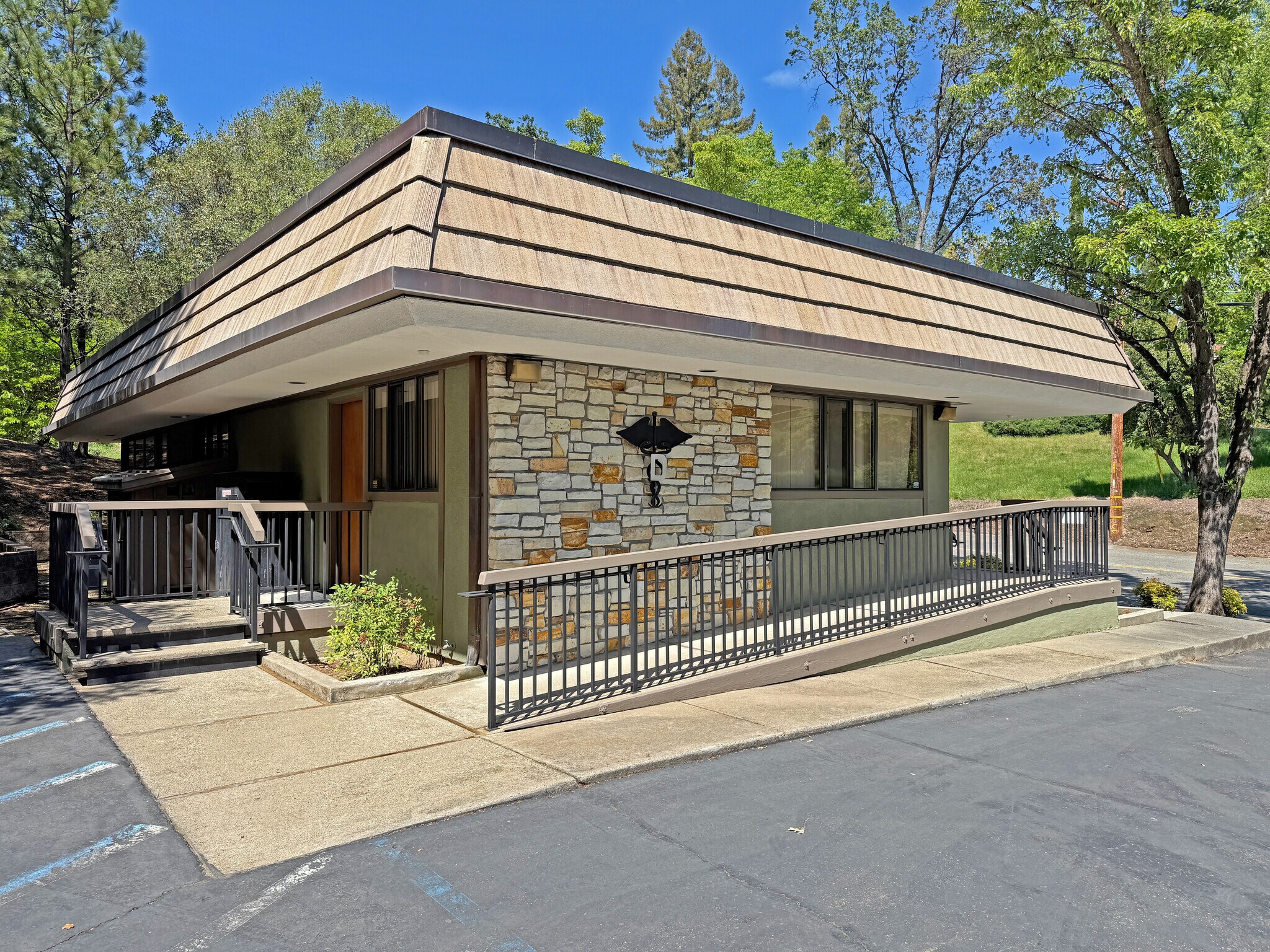 2916 Tunnel St, Placerville, CA for Rent