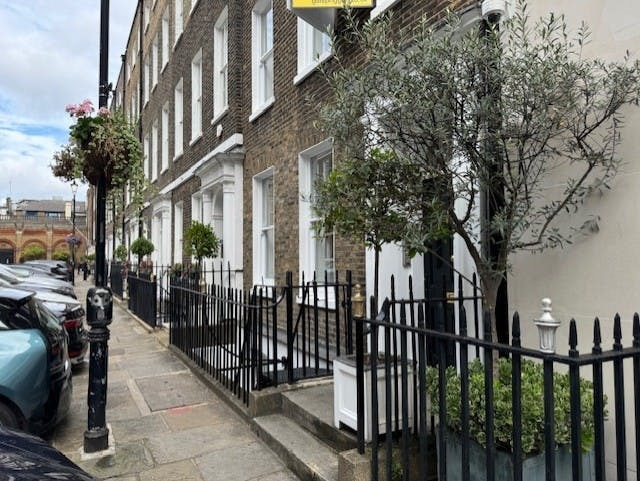 34 Ely Pl, London, LND for Rent