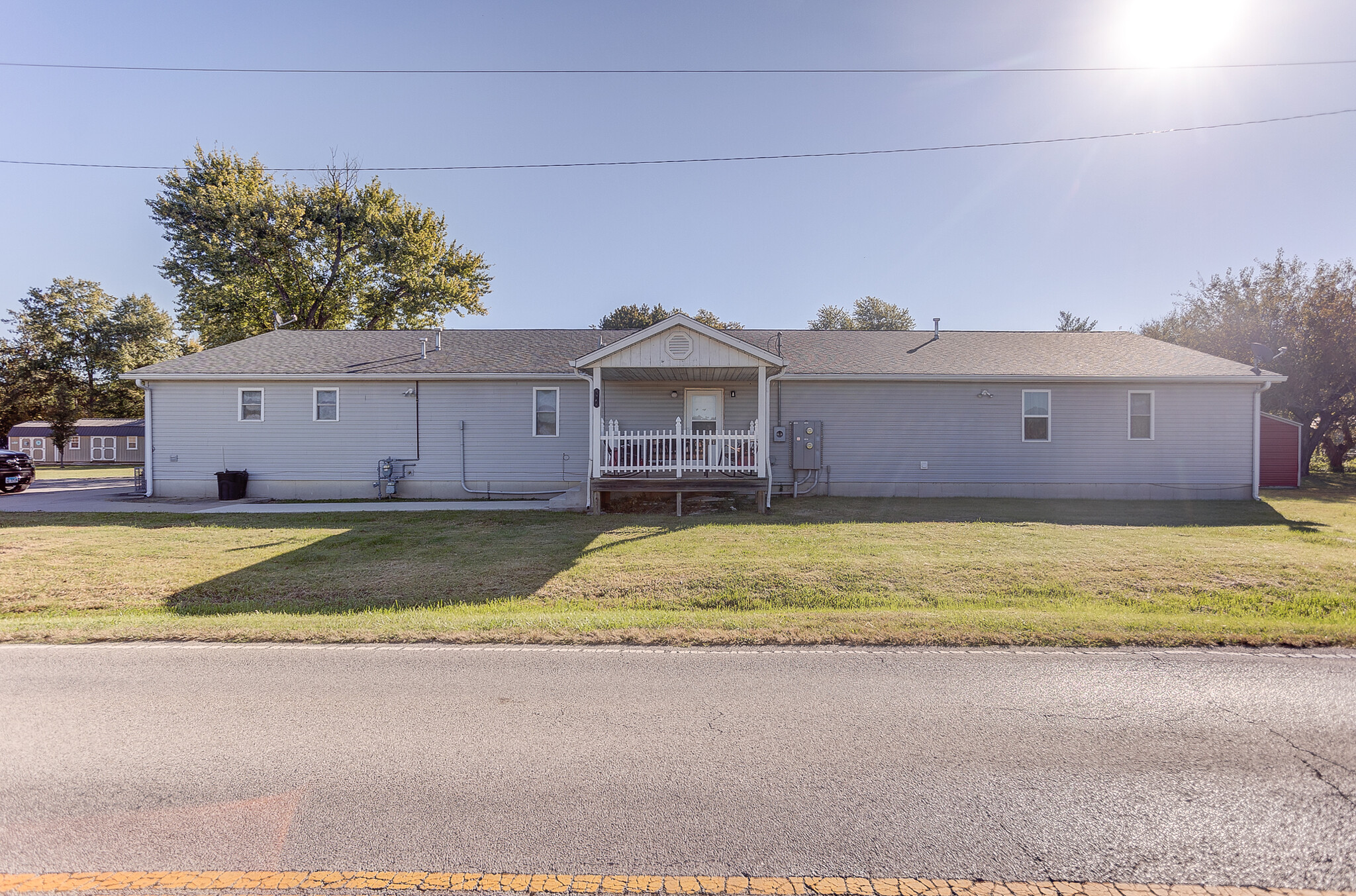 414 N Hirons St, Waltonville, IL for Sale