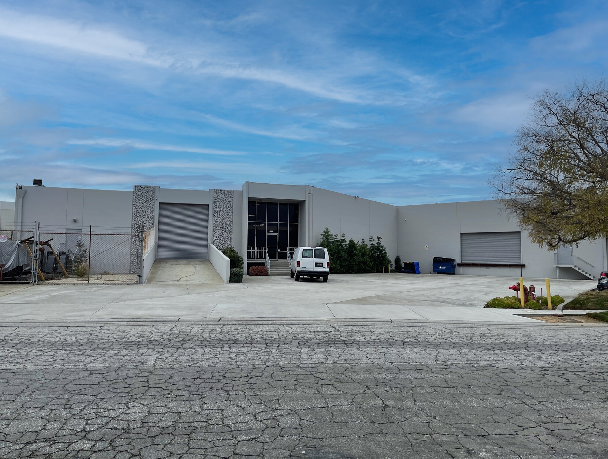 3060 Airport Way, Long Beach, CA for Rent