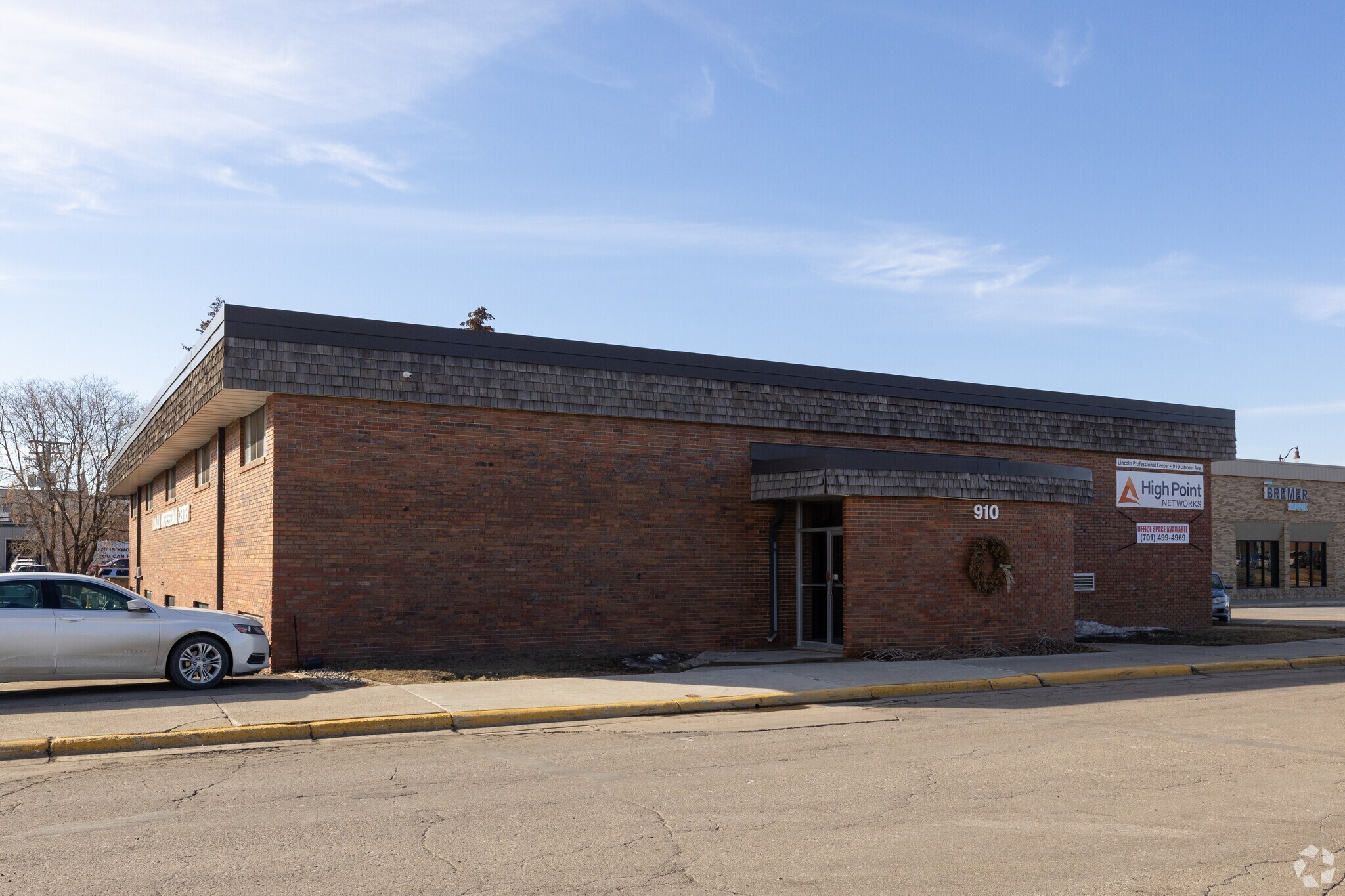 910 Lincoln Ave, Detroit Lakes, MN for Rent