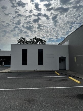 Dade City, FL Office/Retail - 14446 7th St