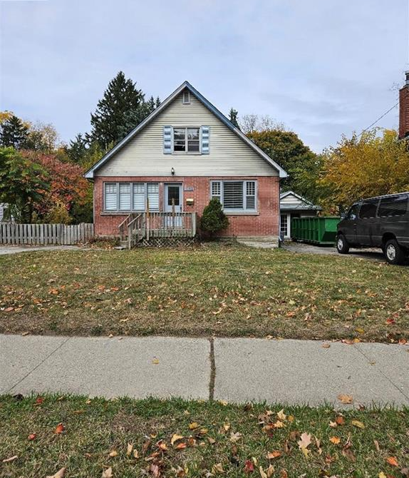 1154 Queens Blvd, Kitchener, ON for Sale