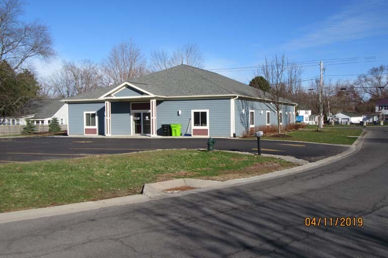 136 E Genesee St, Baldwinsville, NY for Rent