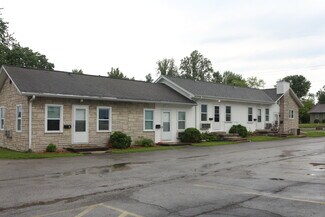South Jacksonville, IL Apartments - 1708 S Main St