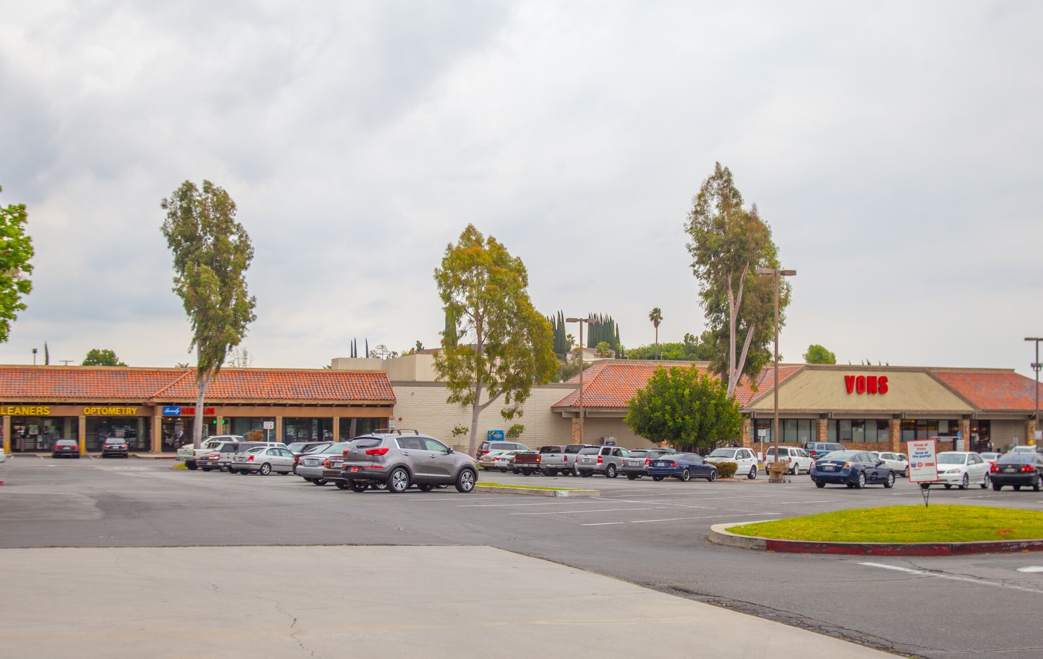 330-352 N Lemon Ave, Walnut, CA for Rent