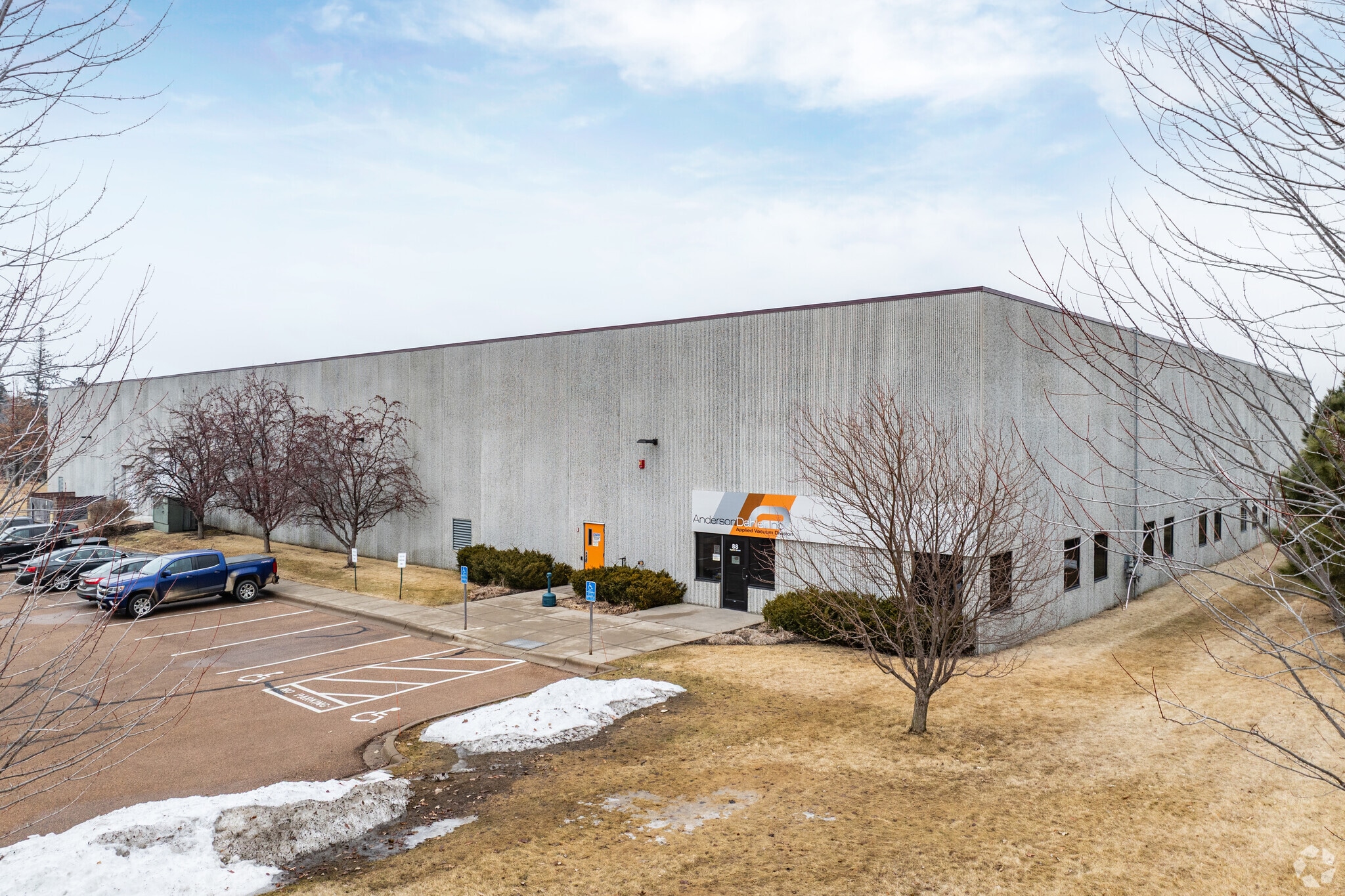 88 8th St, Waconia, MN for Sale