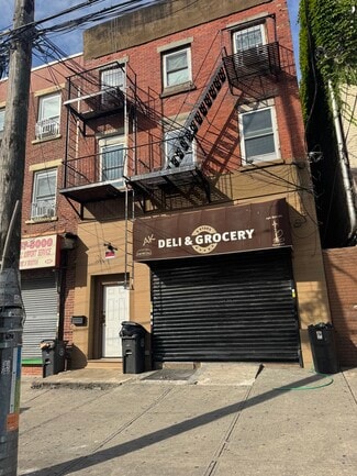 Staten Island, NY Retail - 192 Bay St