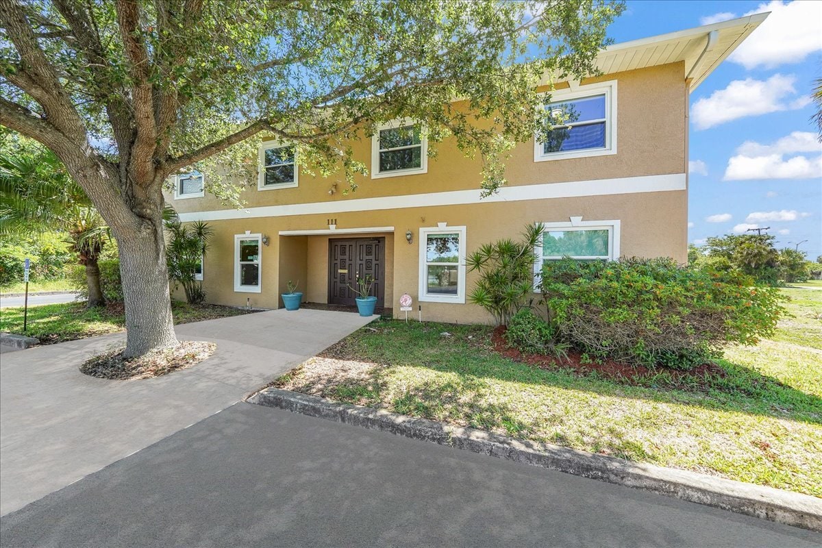 111 Scott St, Melbourne, FL for Sale