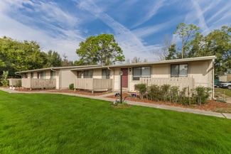 Leesburg, FL Apartments - 33230 Ryan Dr