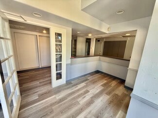 El Cajon, CA Office - 230-292 Avocado Ave