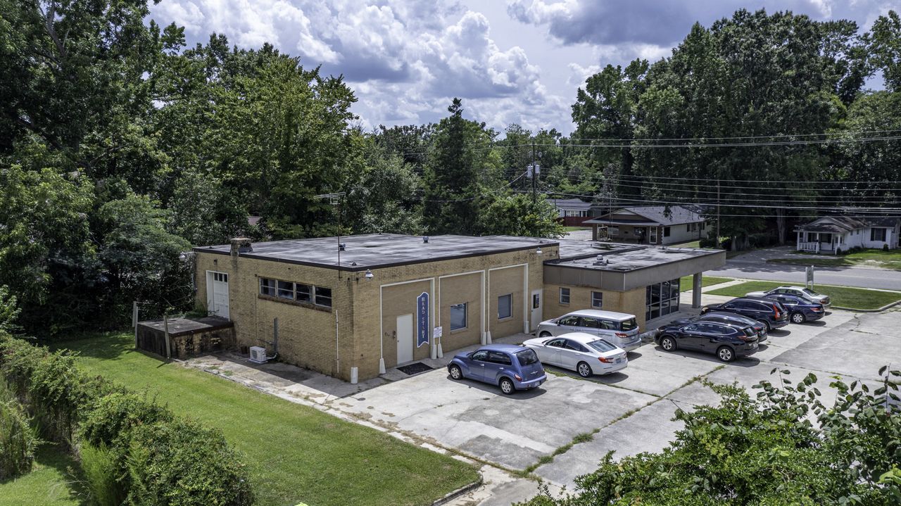 425 S Lee St, Whiteville, NC for Sale