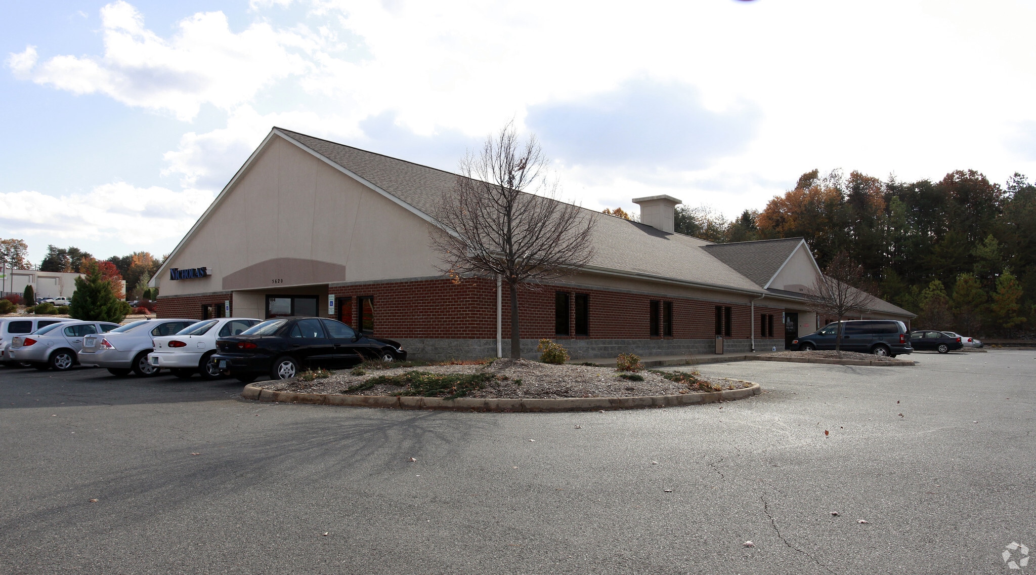 5620 Southpointe Center Blvd, Fredericksburg, VA for Sale