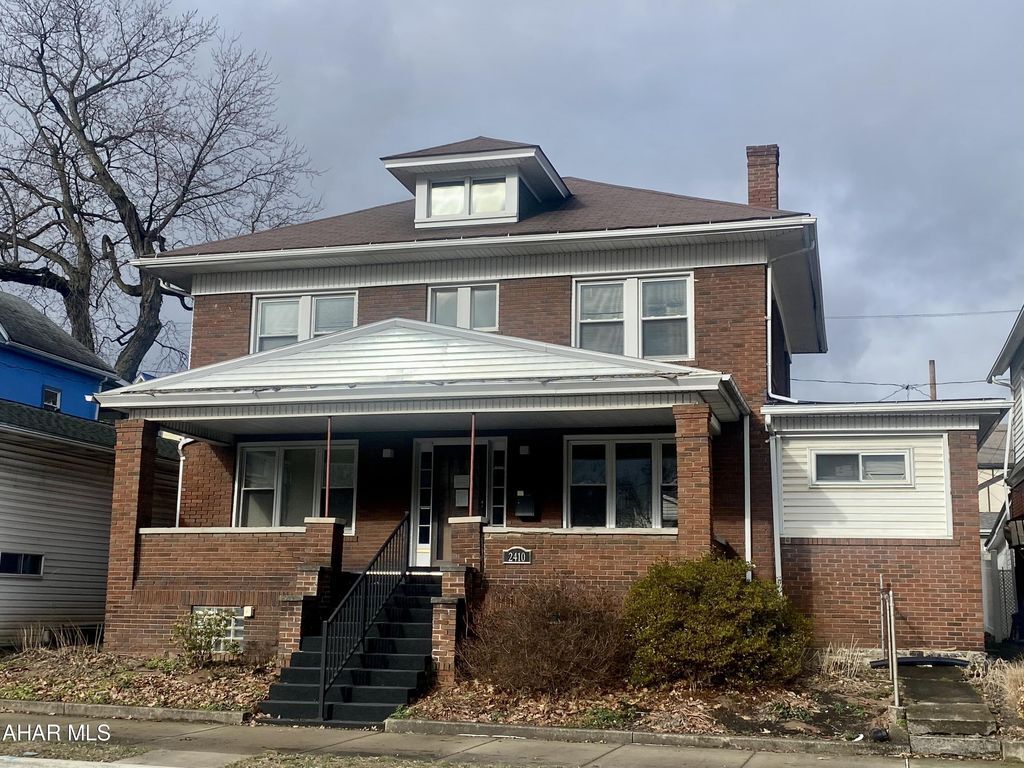 2410 Broad Ave, Altoona, PA for Sale