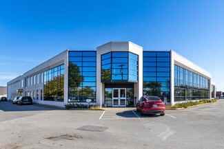 Montréal, QC Office, Industrial - 10905-10975 Boul Louis-H.-La Fontaine