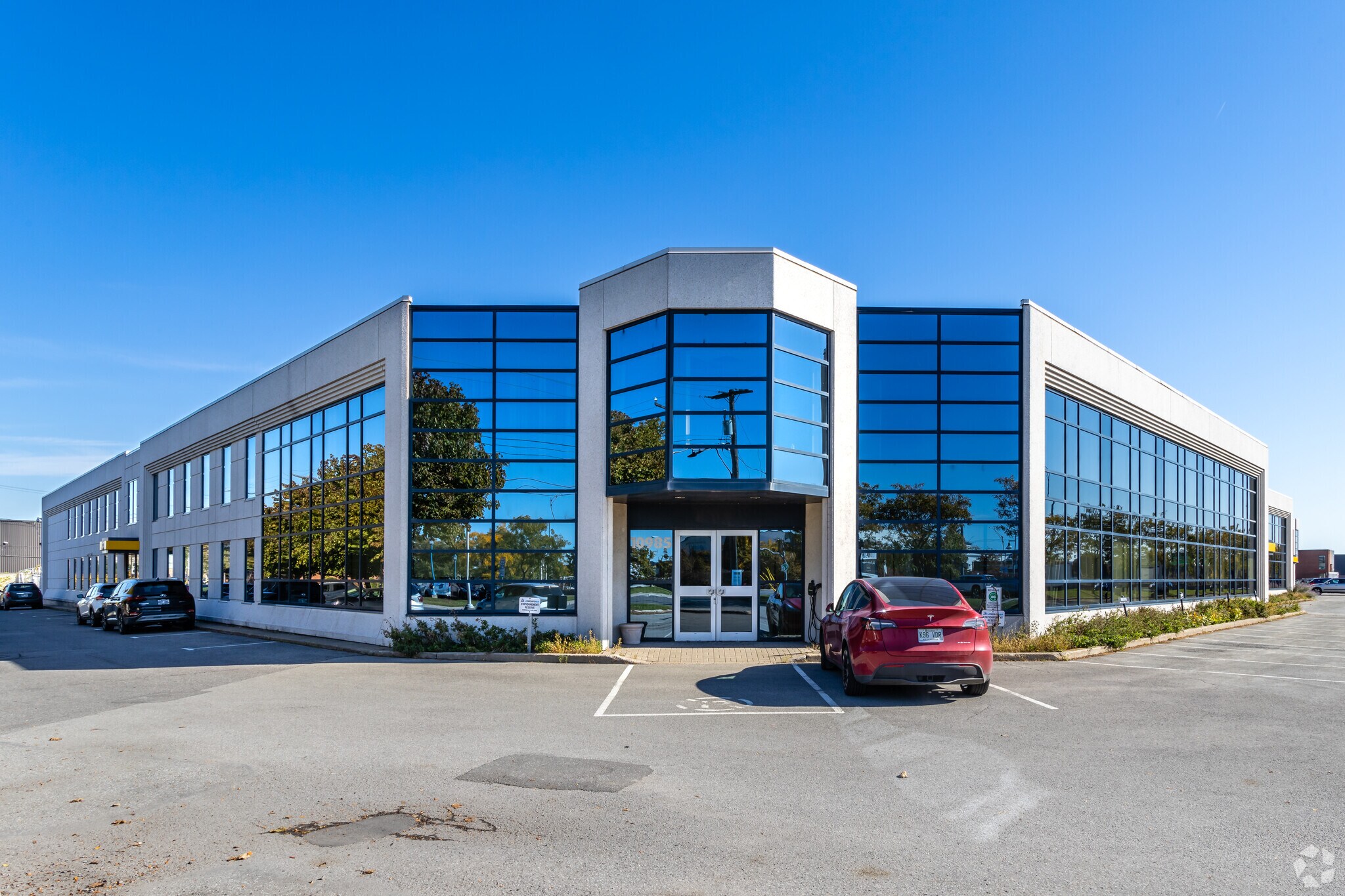 10905-10975 Boul Louis-H.-La Fontaine, Montréal, QC for Rent