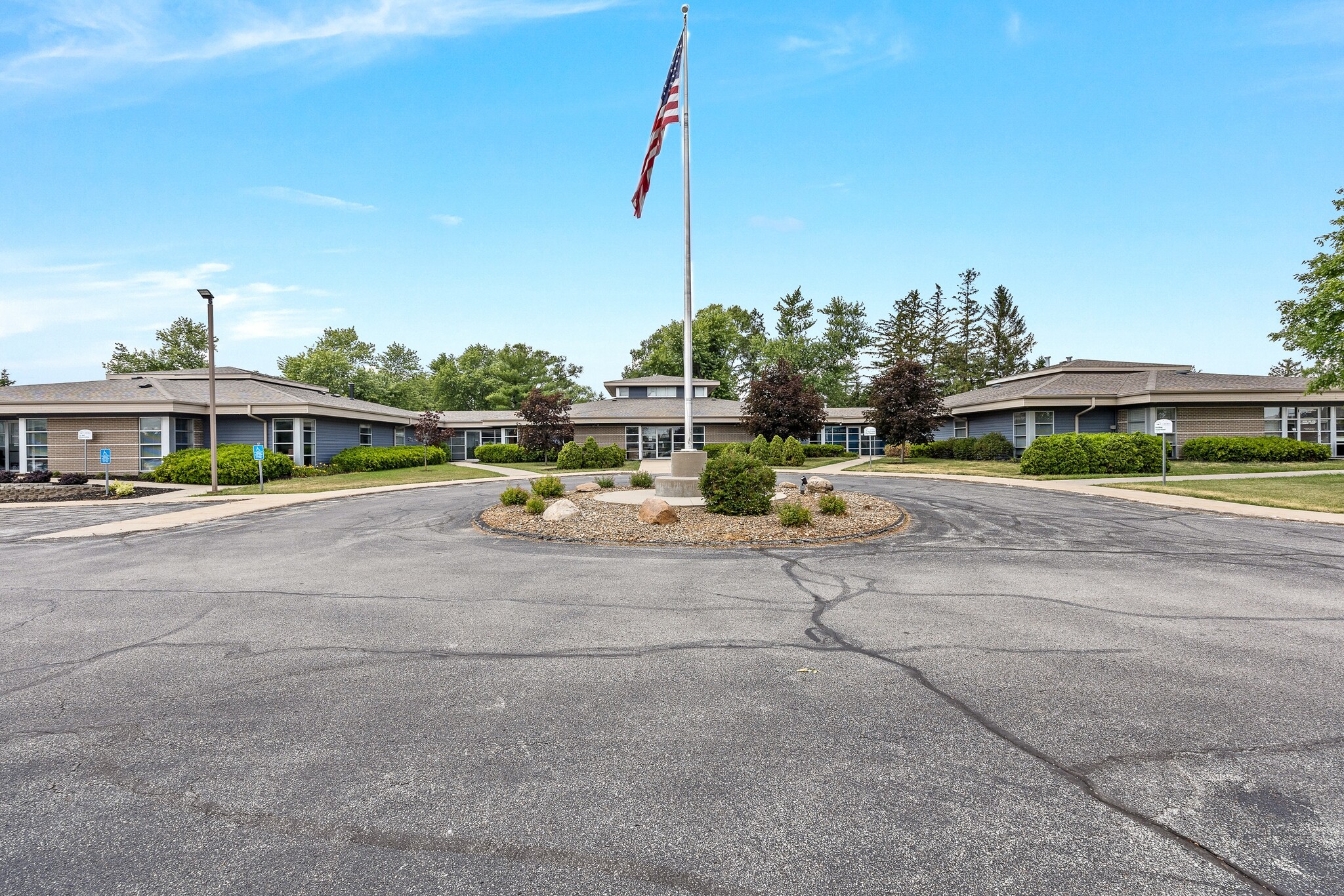 1 Quail Creek Cir, North Liberty, IA for Rent