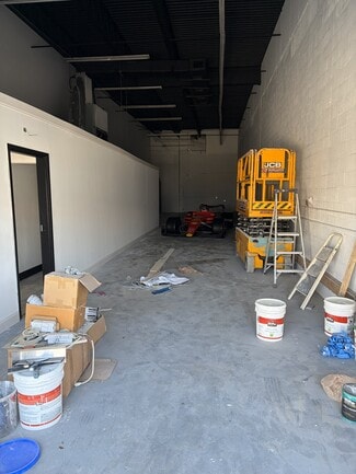 Hallandale, FL Industrial - 2649 S Park Rd